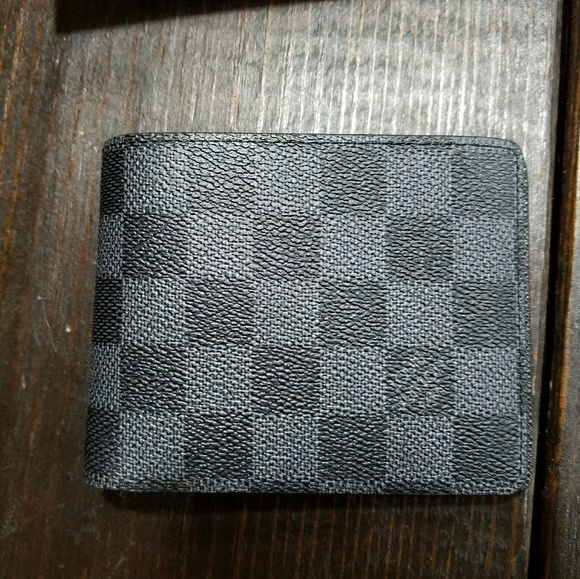 SOLD!Louis Vuitton Damier Graphite Mens Wallet - Picture 4 of 7